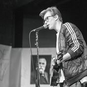 Adam Mišík zpívá svou píseň V Tobě